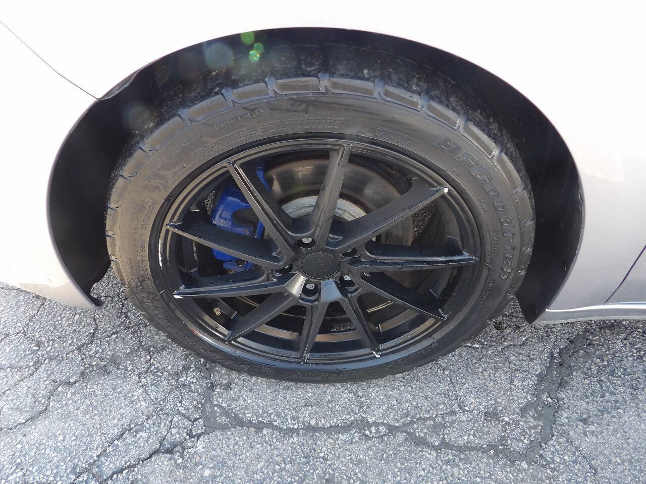 Used 2017 Acura TLX FWD image 5