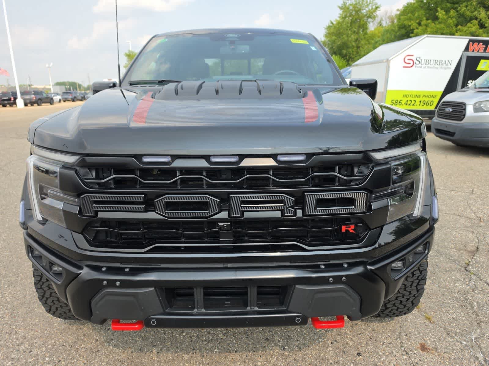 Used 2025 Ford F150 Raptor w/ Equipment Group 803A Raptor R AWD/4WD image 3