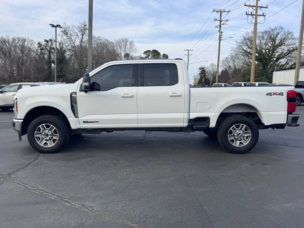 Used 2024 Ford F250 Lariat image 3