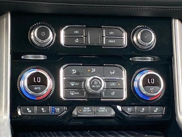 Used 2024 GMC Yukon Denali w/ Denali Reserve Package AWD/4WD image 11