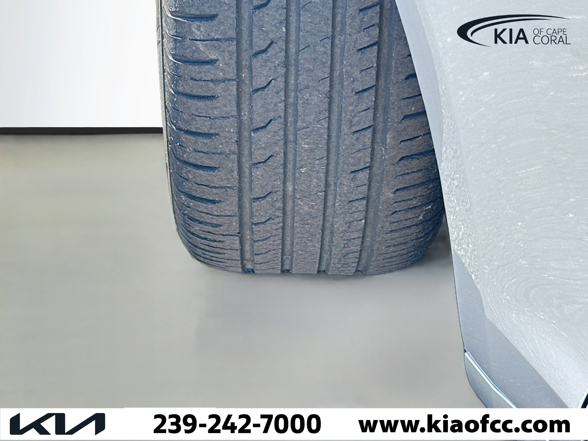 Used 2018 Ford Fusion SE w/ Fusion SE Technology Package image 38