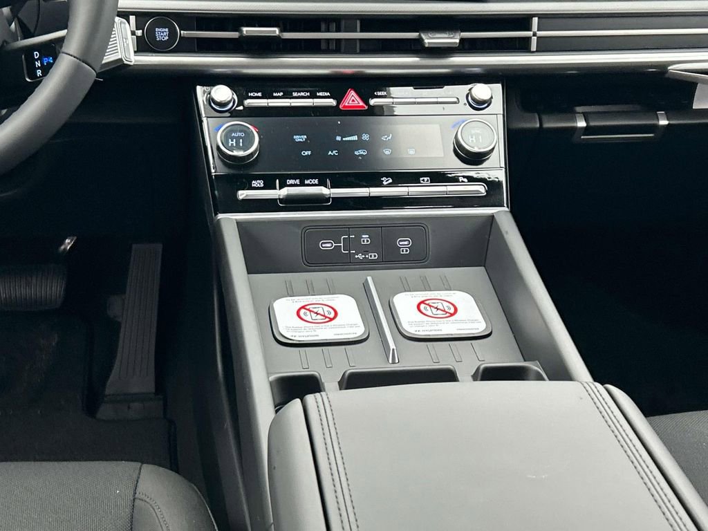 New 2026 Hyundai Santa Fe SE image 24
