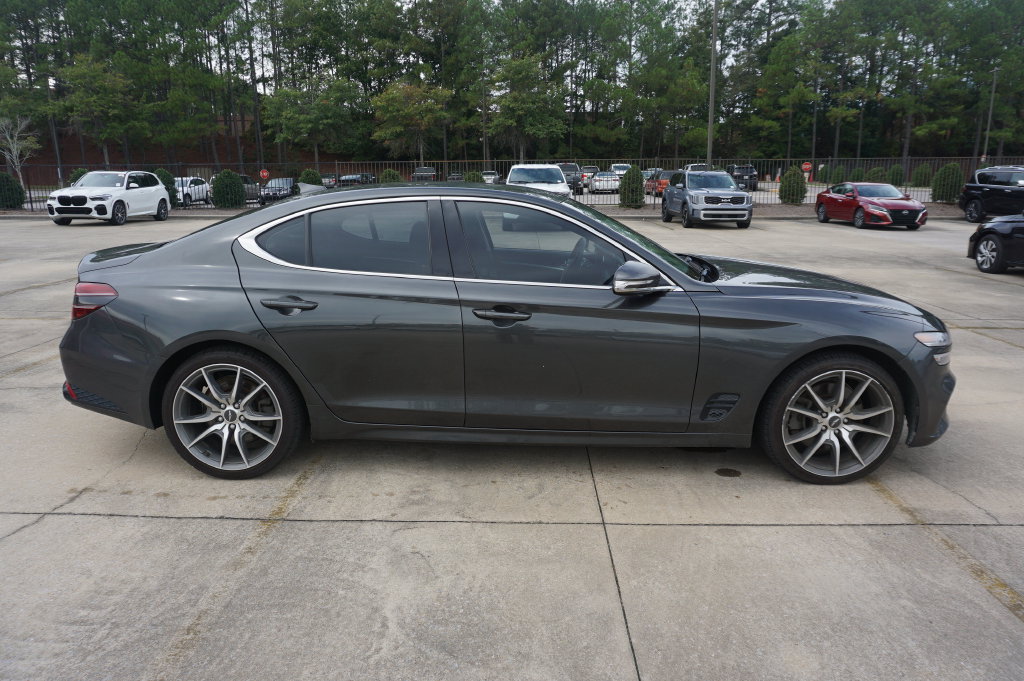 Used 2022 Genesis G70 3.3T RWD image 23
