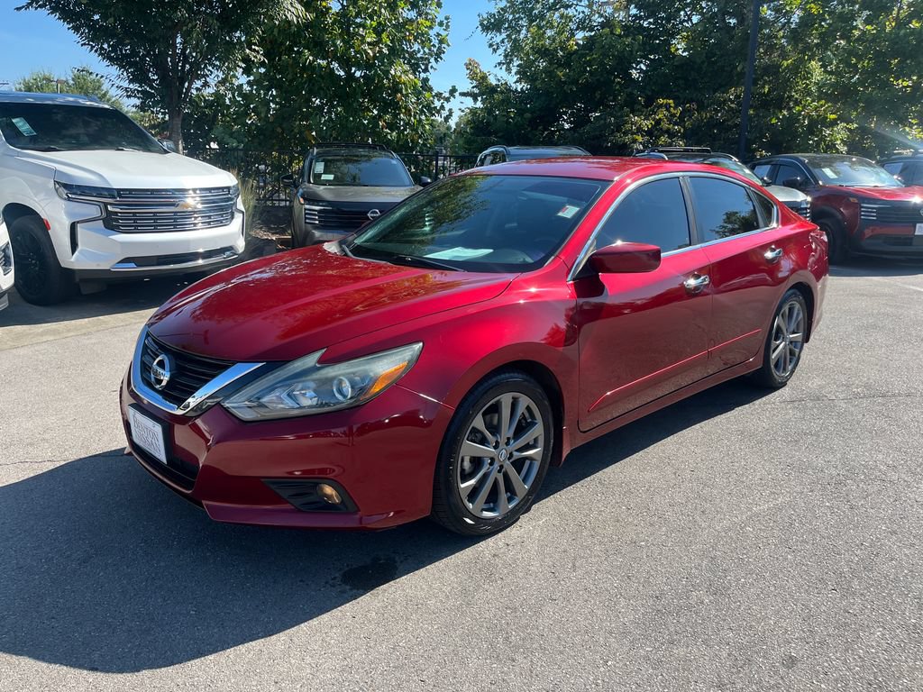 Used 2018 Nissan Altima 2.5 SR w/ SR Special Edition FWD image 4