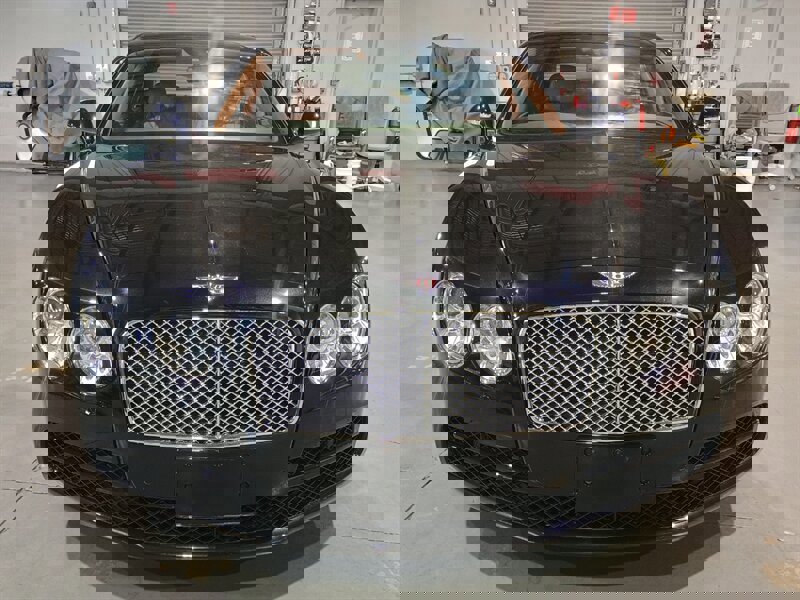 Used 2015 Bentley Flying Spur V8 image 9