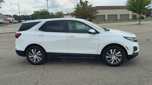 Used 2024 Chevrolet Equinox LT FWD image 9