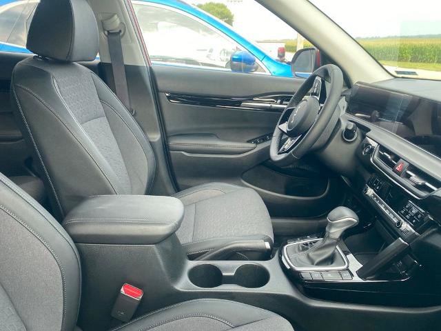 Used 2024 Kia Seltos X-Line AWD/4WD image 7