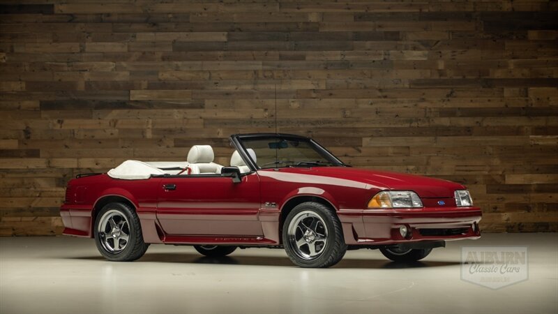 Used 1989 Ford Mustang GT RWD image 4