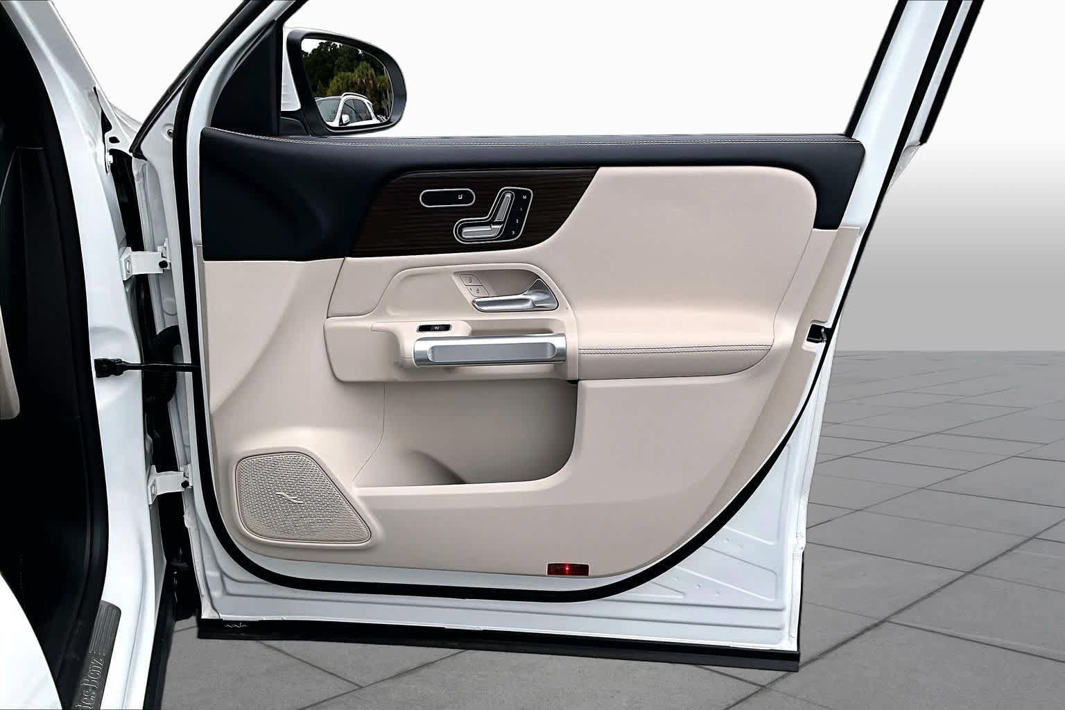 Certified 2026 Mercedes-Benz GLB 250 image 23