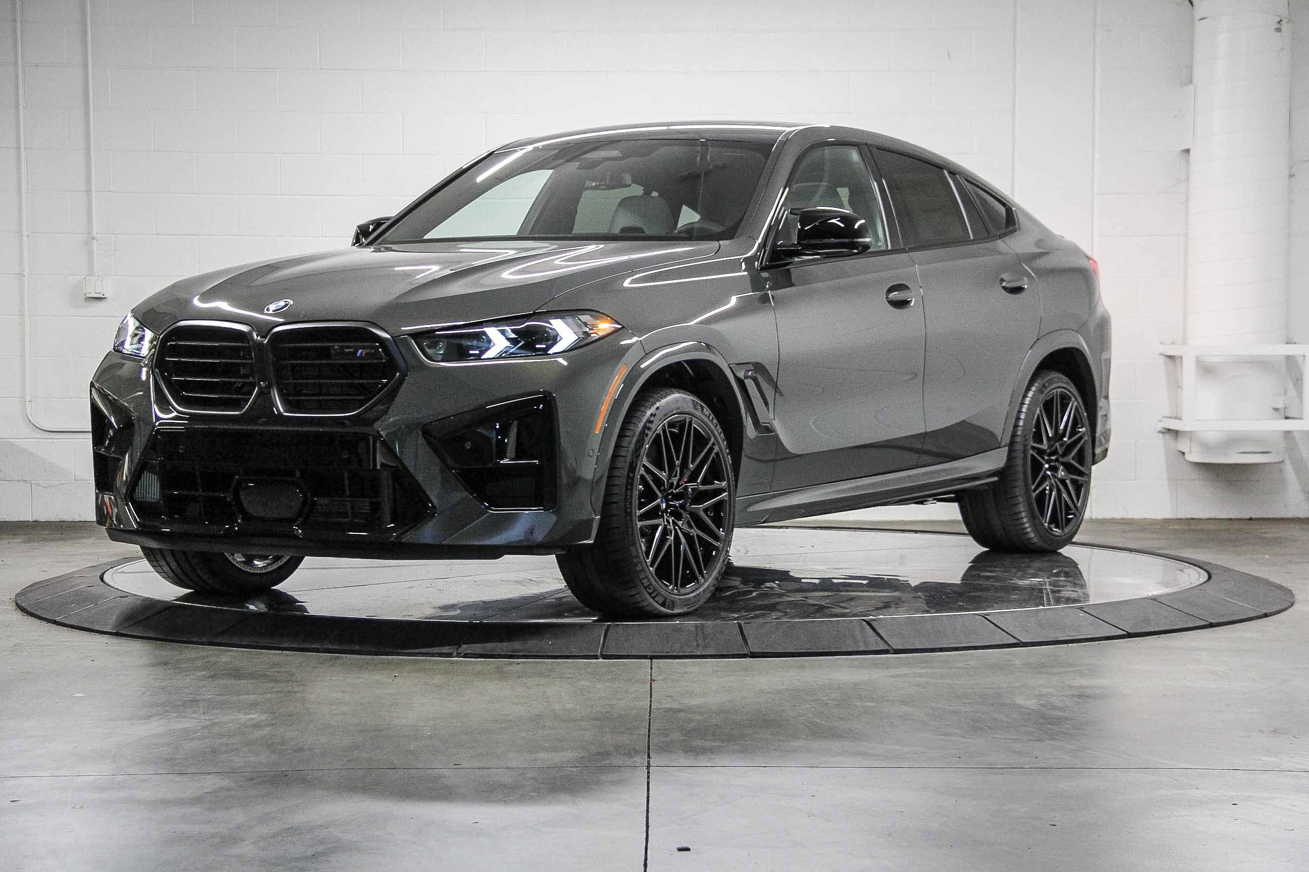 New 2026 BMW X6 M Competition image 3