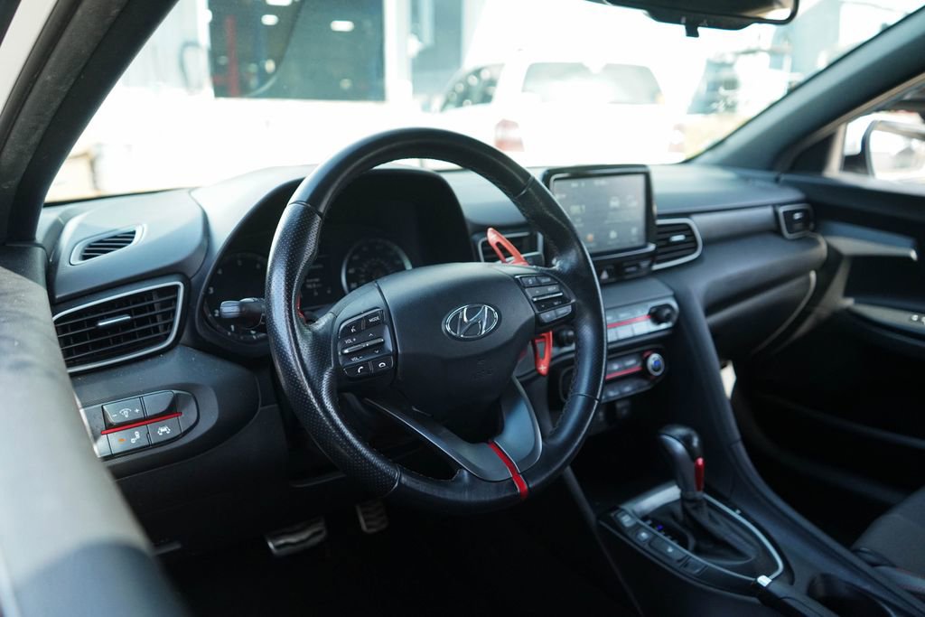 Used 2019 Hyundai Veloster Turbo image 7