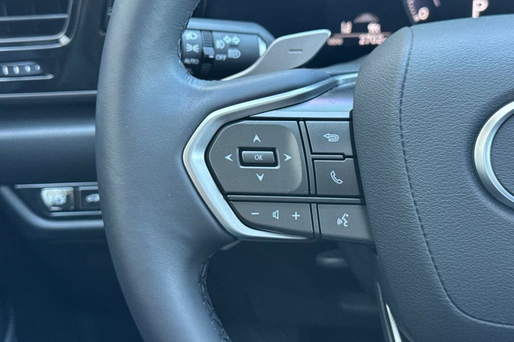 Used 2025 Lexus NX 250 FWD w/ Cold Area Package image 28