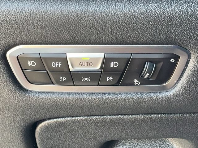 Used 2021 BMW X7 M50i AWD/4WD image 36