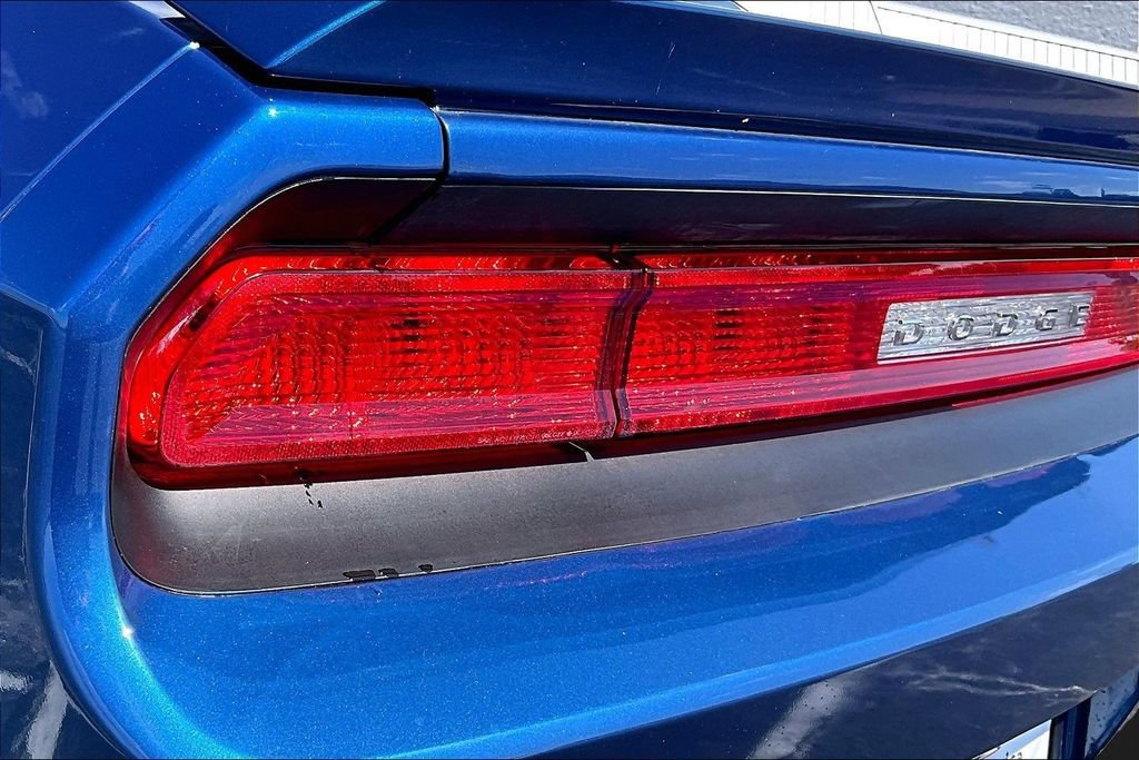 Used 2010 Dodge Challenger R/T RWD image 30