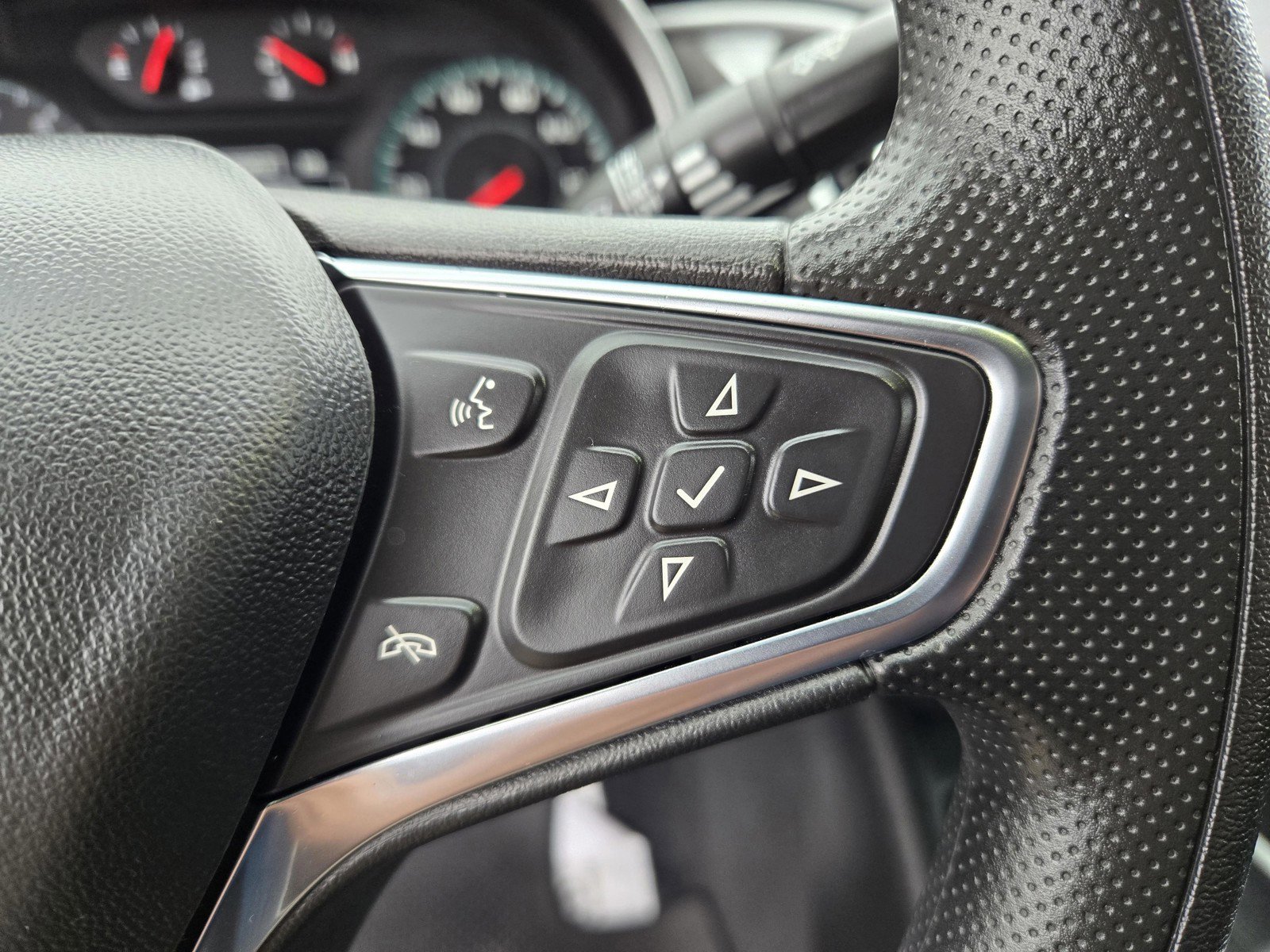 Used 2024 Chevrolet Malibu LT image 12