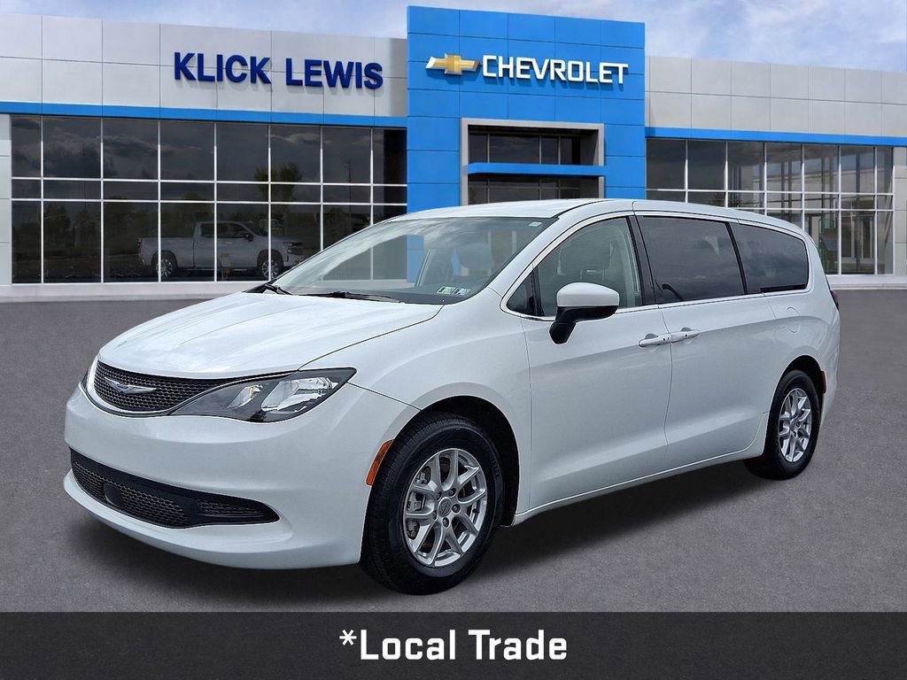 Used 2022 Chrysler Voyager LX video 3