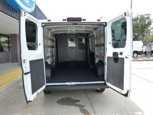 Used 2025 RAM ProMaster 2500 w/ U-Haul Equipment Group FWD image 13