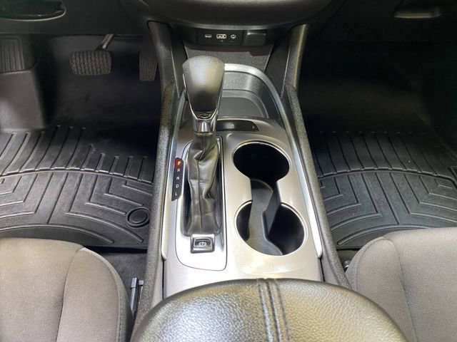 Used 2022 Chevrolet Malibu LT FWD image 42