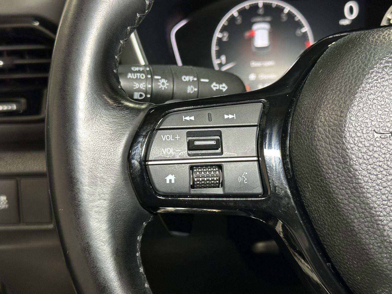 Certified 2024 Honda Pilot EX-L image 25