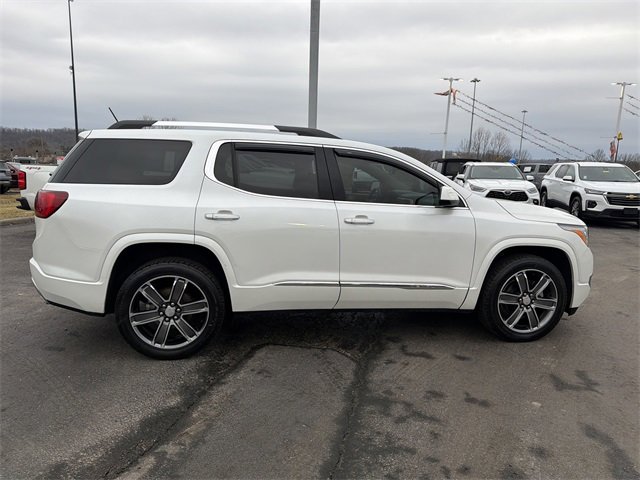 Used 2018 GMC Acadia Denali w/ Technology Package image 2