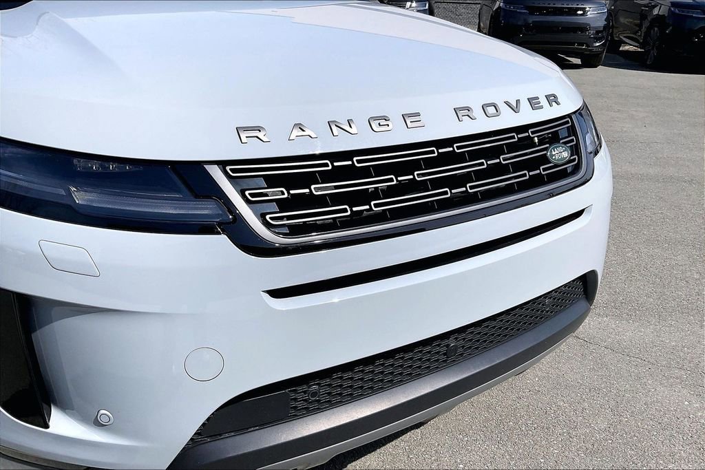Certified 2025 Land Rover Range Rover Evoque S AWD/4WD image 33