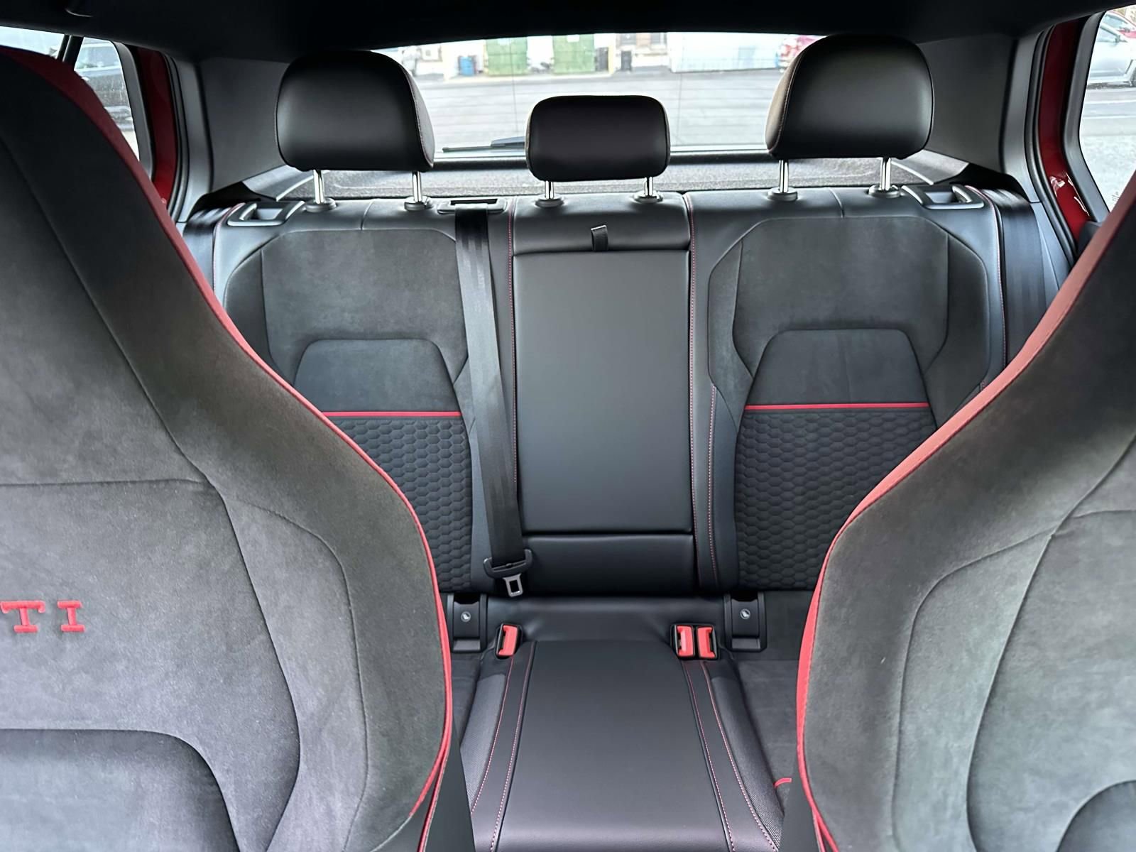 New 2026 Volkswagen GTI SE image 14