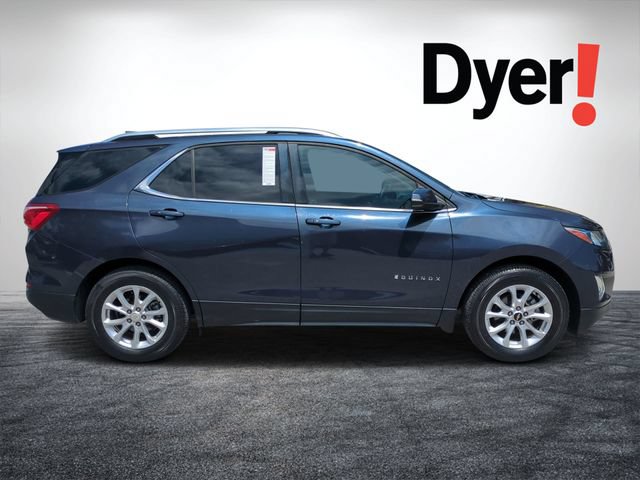 Used 2018 Chevrolet Equinox LT w/ Sun & Infotainment Package FWD image 2