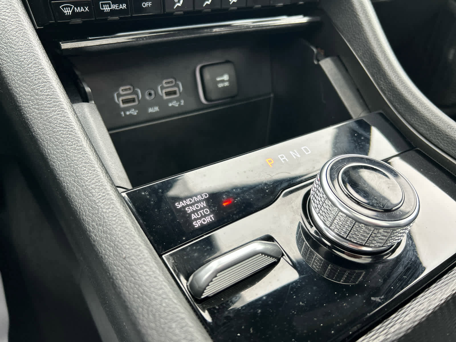 Used 2025 Jeep Grand Cherokee L Limited w/ Trailer Tow Package image 30