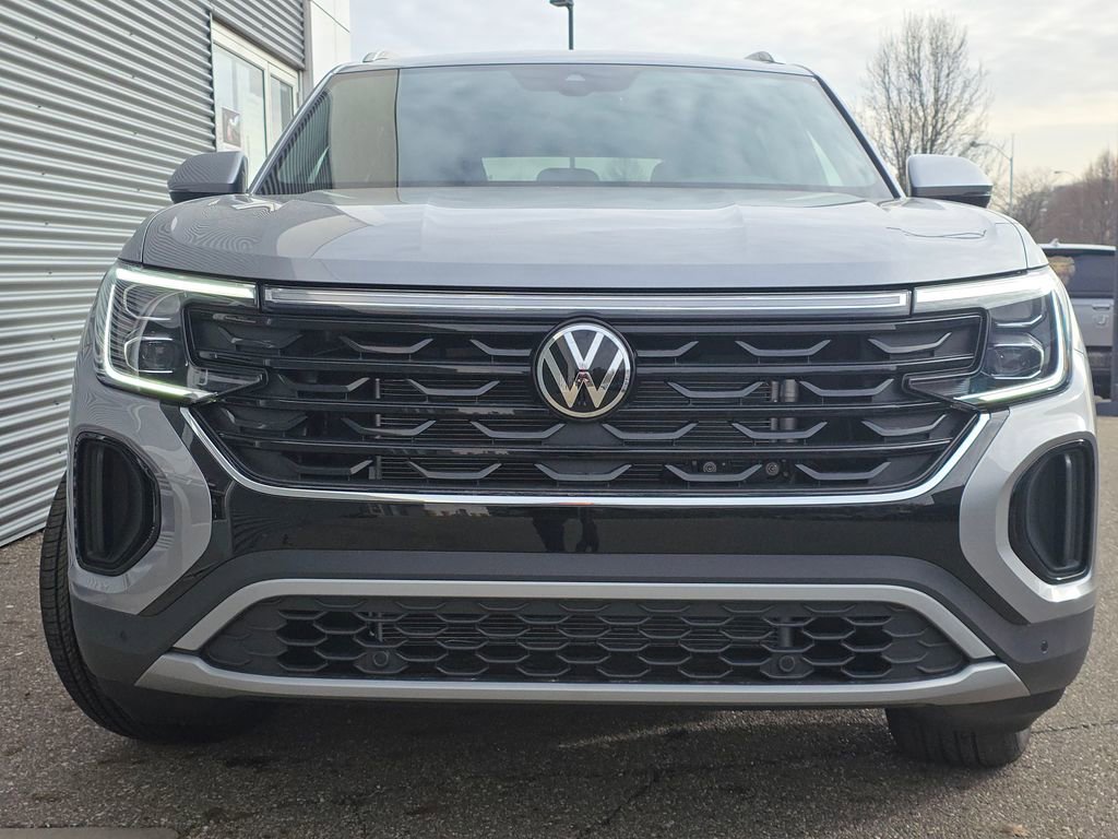New 2026 Volkswagen Atlas Cross Sport SE image 9