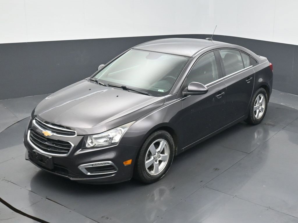 Used 2015 Chevrolet Cruze LT image 9