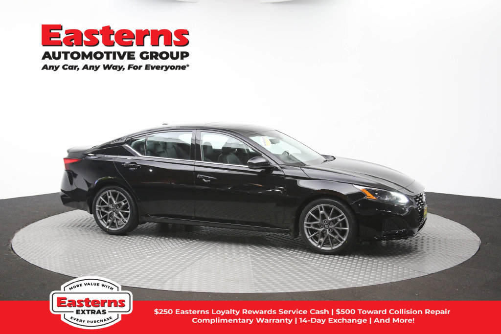 Used 2023 Nissan Altima 2.0 SR FWD image 51
