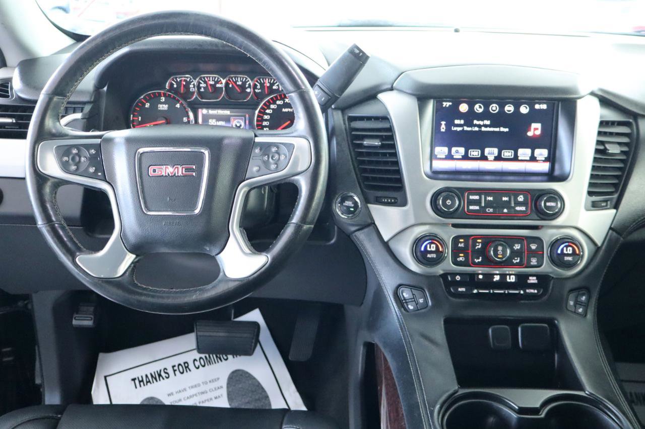 Used 2016 GMC Yukon XL SLT w/ Open Road Package RWD image 17