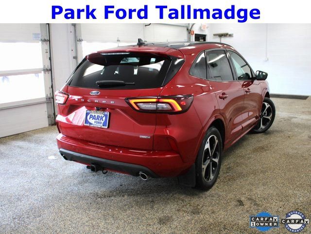 Used 2023 Ford Escape ST-Line Elite w/ Premium Technology Package image 6