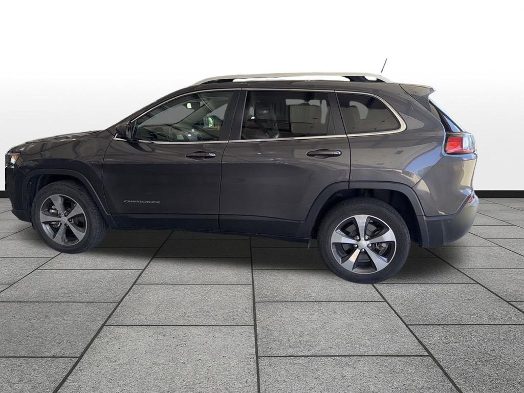 Used 2020 Jeep Cherokee Limited w/ Technology Group AWD/4WD image 8