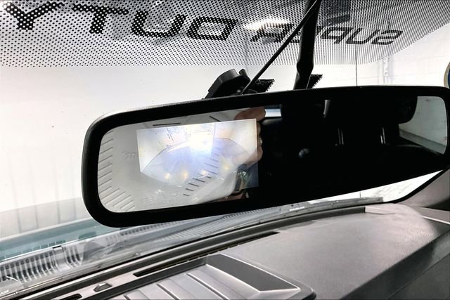 Used 2011 Ford F350 Lariat w/ Lariat Interior Pkg image 15