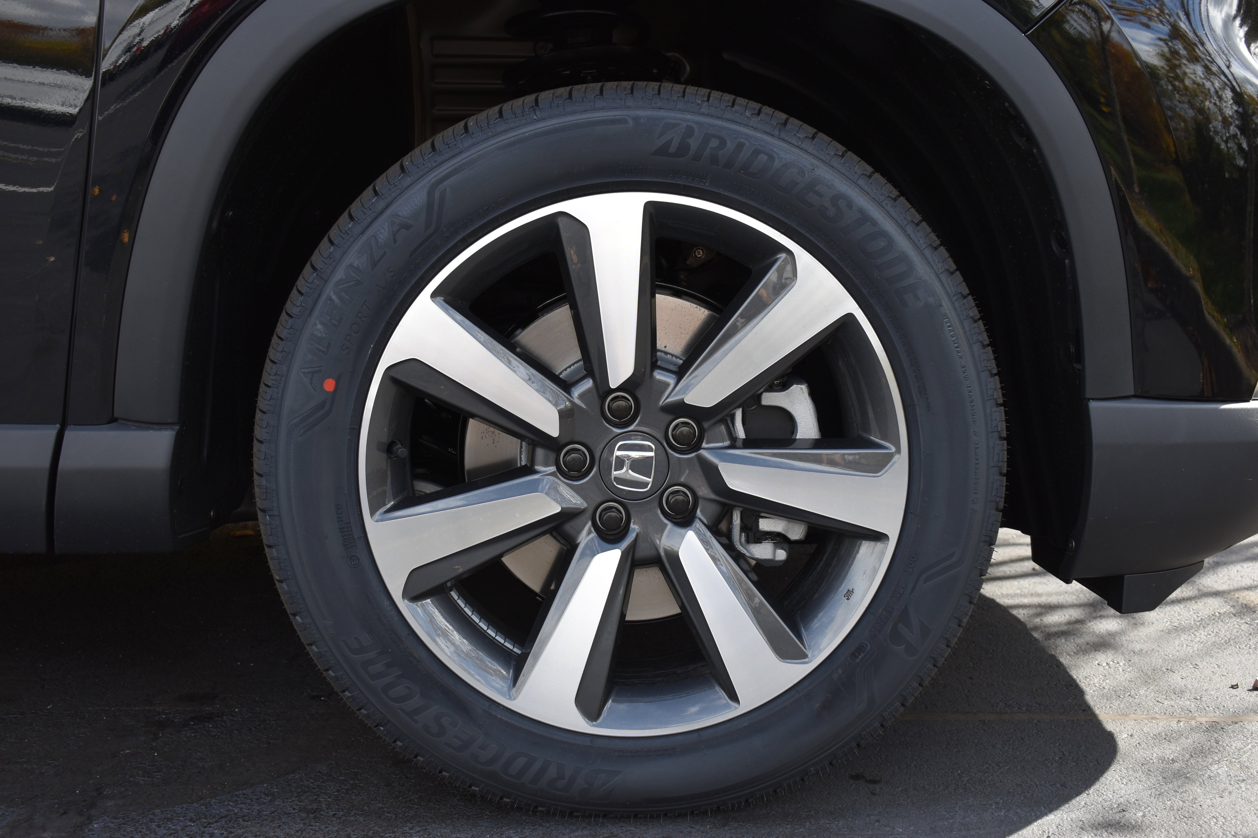 New 2025 Honda Pilot Elite image 10