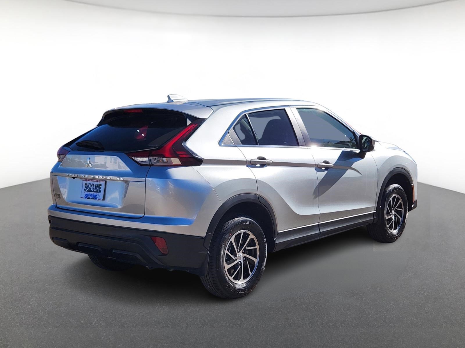 New 2026 Mitsubishi Eclipse Cross ES image 3