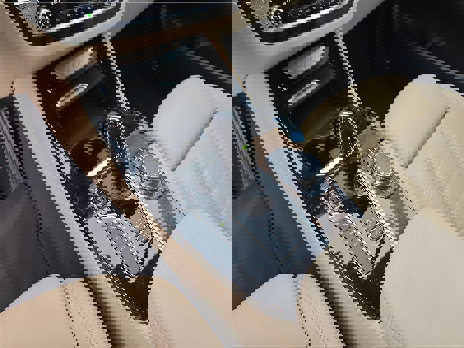 Used 2020 BMW X3 xDrive30i w/ Premium Package image 30