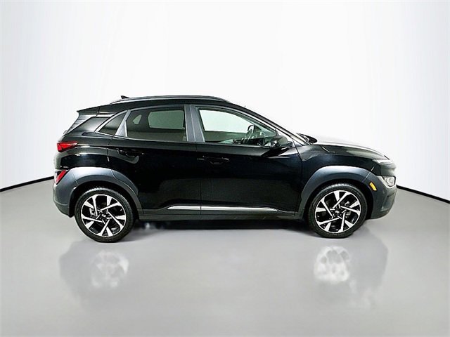 Used 2022 Hyundai Kona Limited image 8