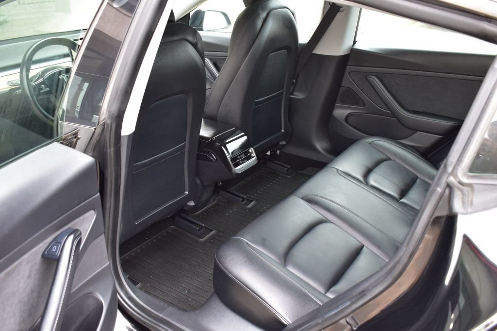 Used 2021 Tesla Model 3 Standard Range Plus RWD image 22