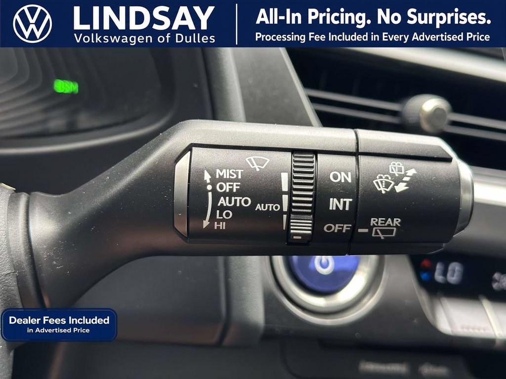 Used 2019 Lexus UX 250h w/ Premium Package AWD/4WD image 23