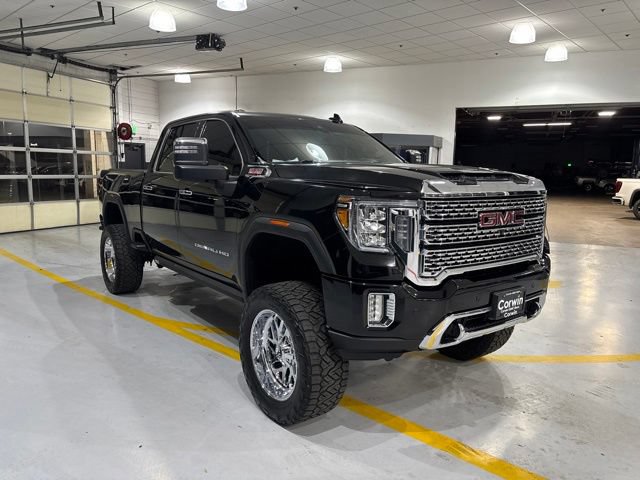 Used 2020 GMC Sierra 2500 Denali w/ Denali Ultimate Package AWD/4WD image 3