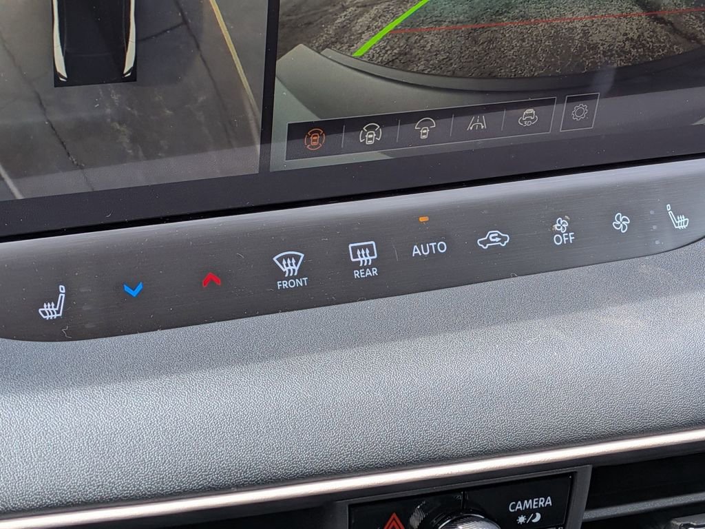 New 2026 Nissan Leaf SV+ image 18