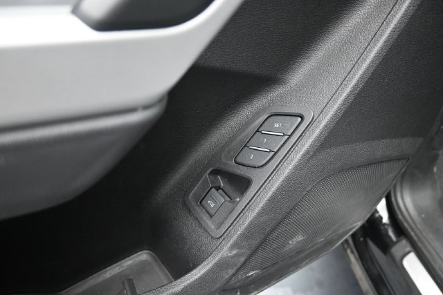 Used 2024 Audi Q3 2.0T Premium AWD/4WD image 14