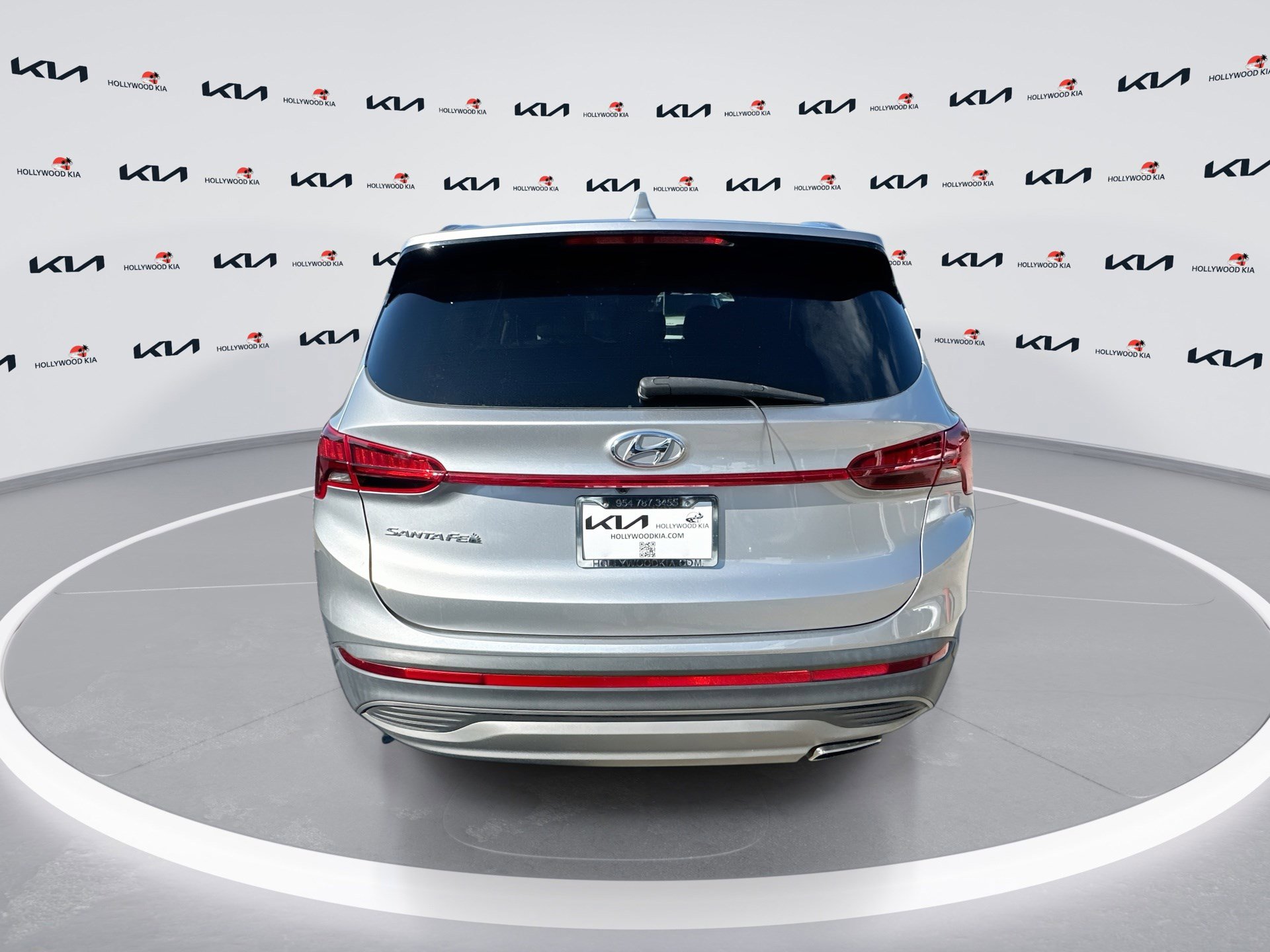 Used 2023 Hyundai Santa Fe SE image 7