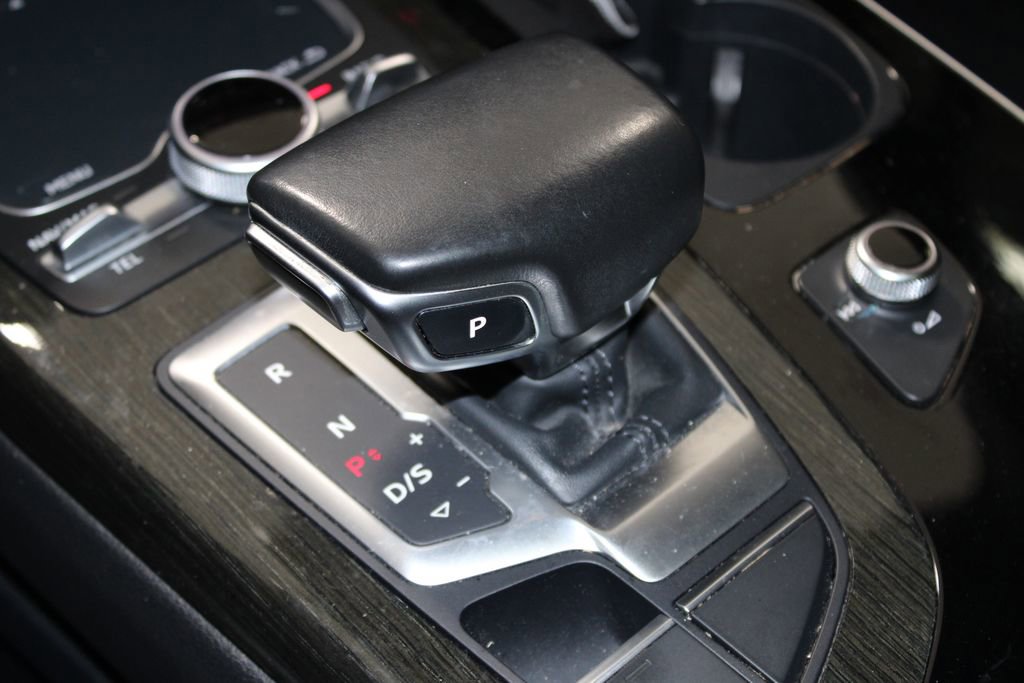 Used 2017 Audi Q7 3.0T Premium Plus image 30