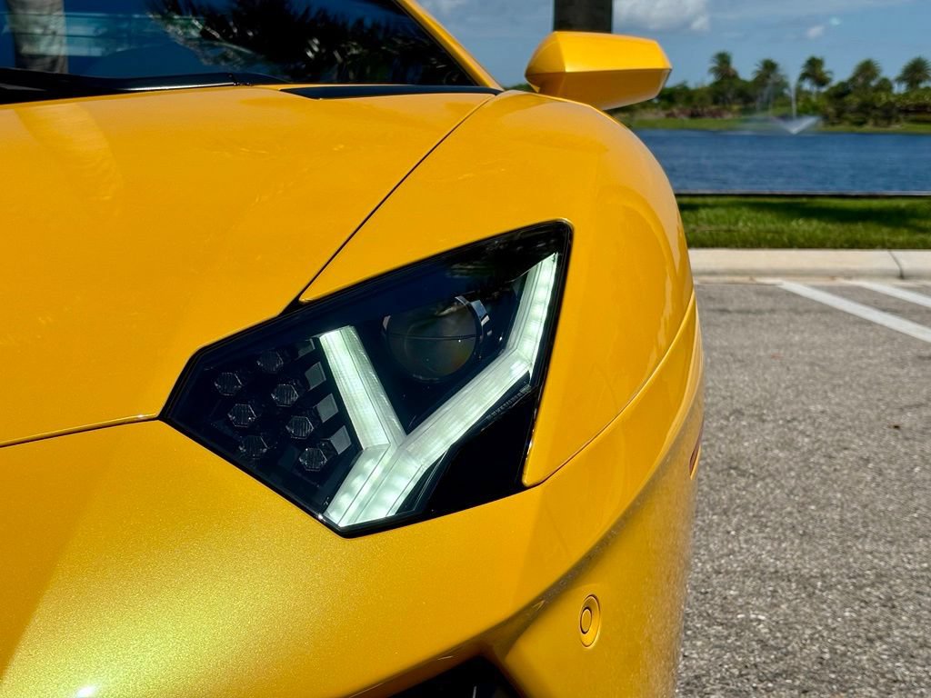 Used 2013 Lamborghini Aventador LP 700-4 AWD/4WD image 24