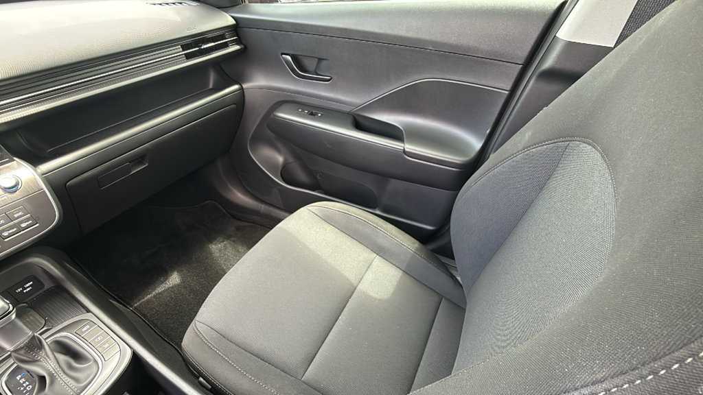 Used 2026 Hyundai Kona SEL Sport FWD image 13