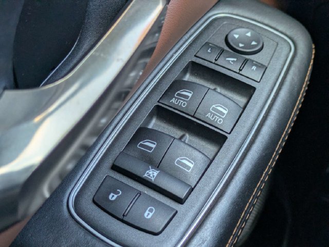 Used 2022 RAM 1500 Limited AWD/4WD image 21