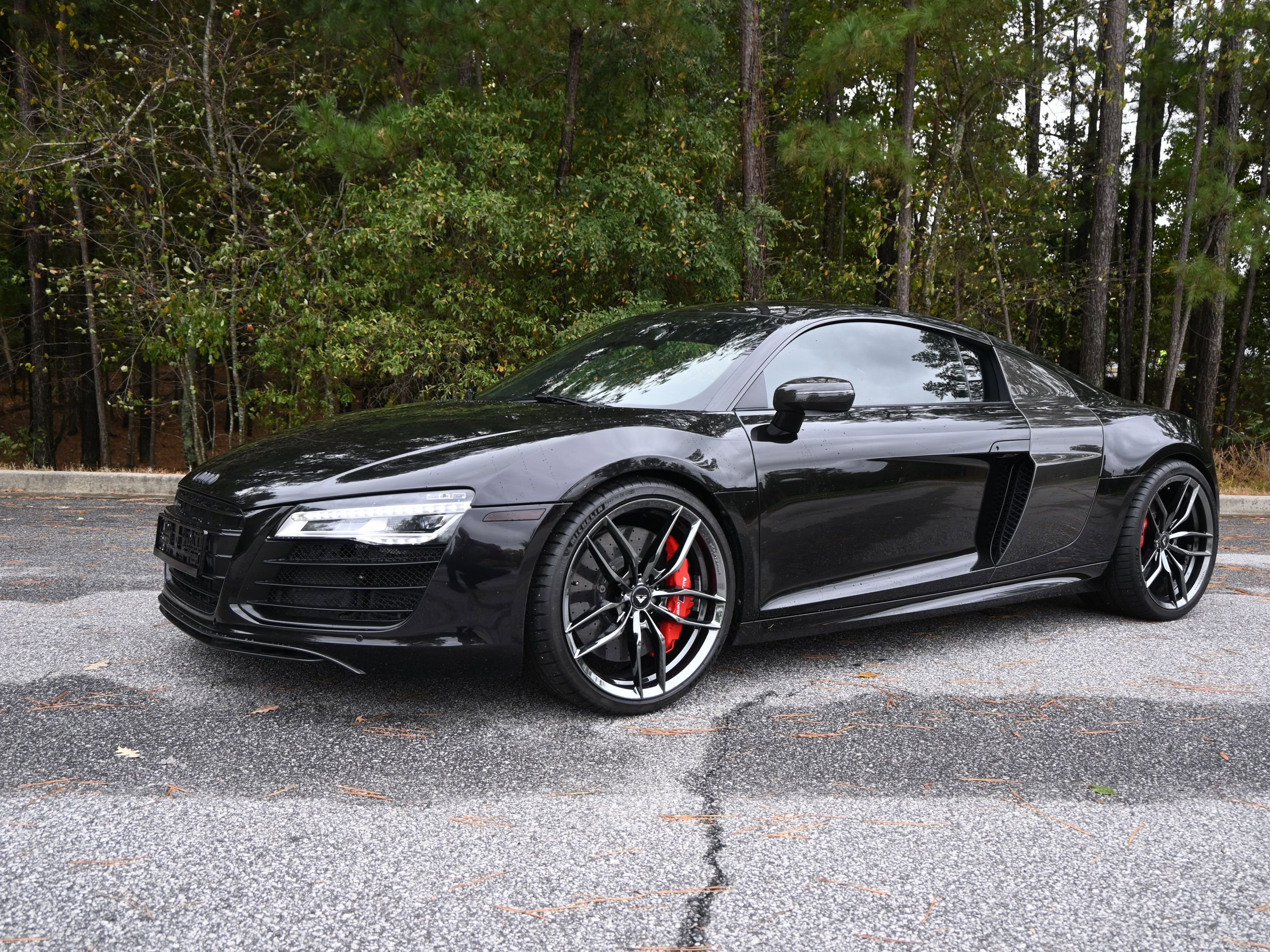 Used 2014 Audi R8 V10 plus